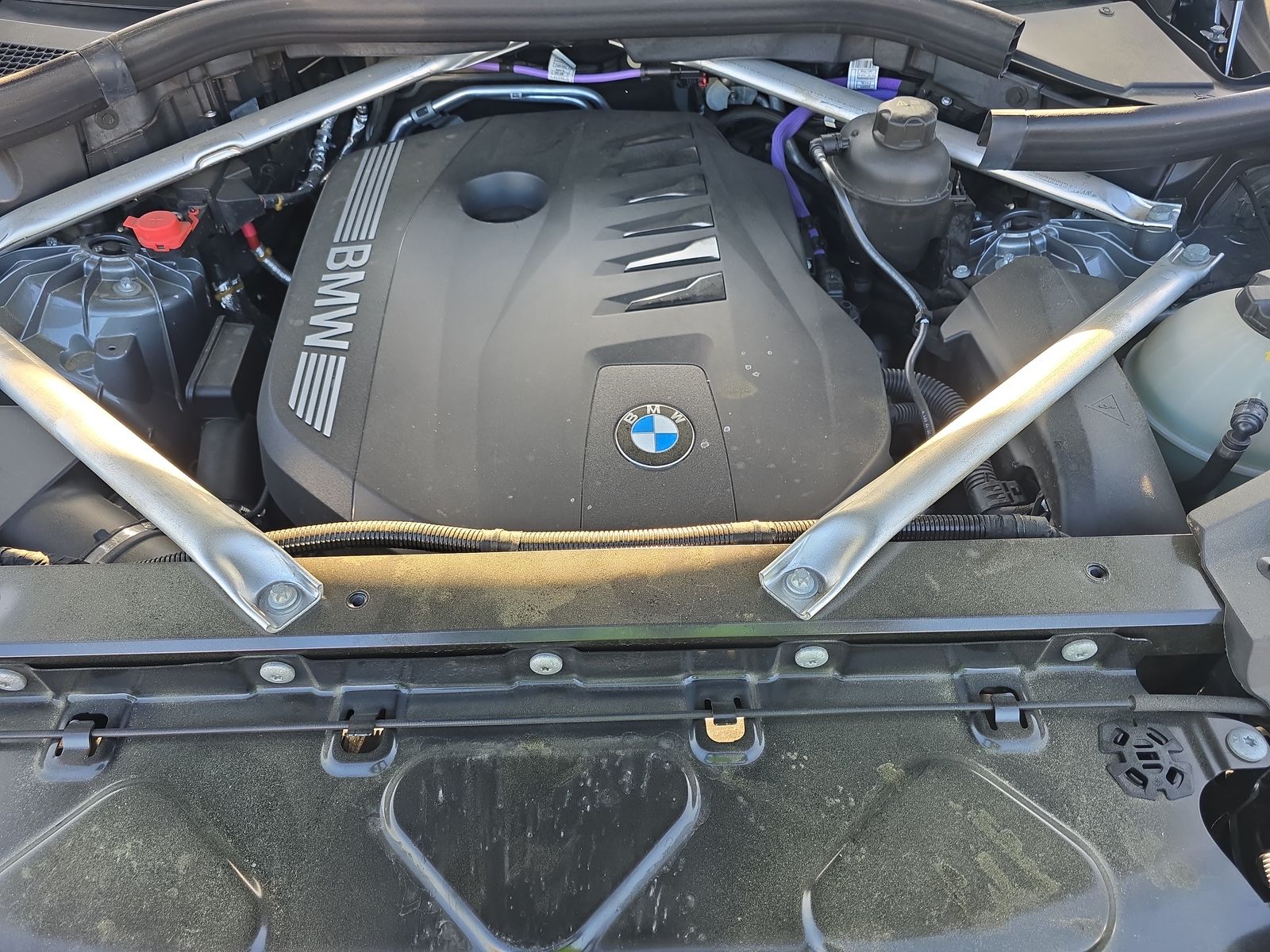 2025 BMW X6 xDrive40i AWD