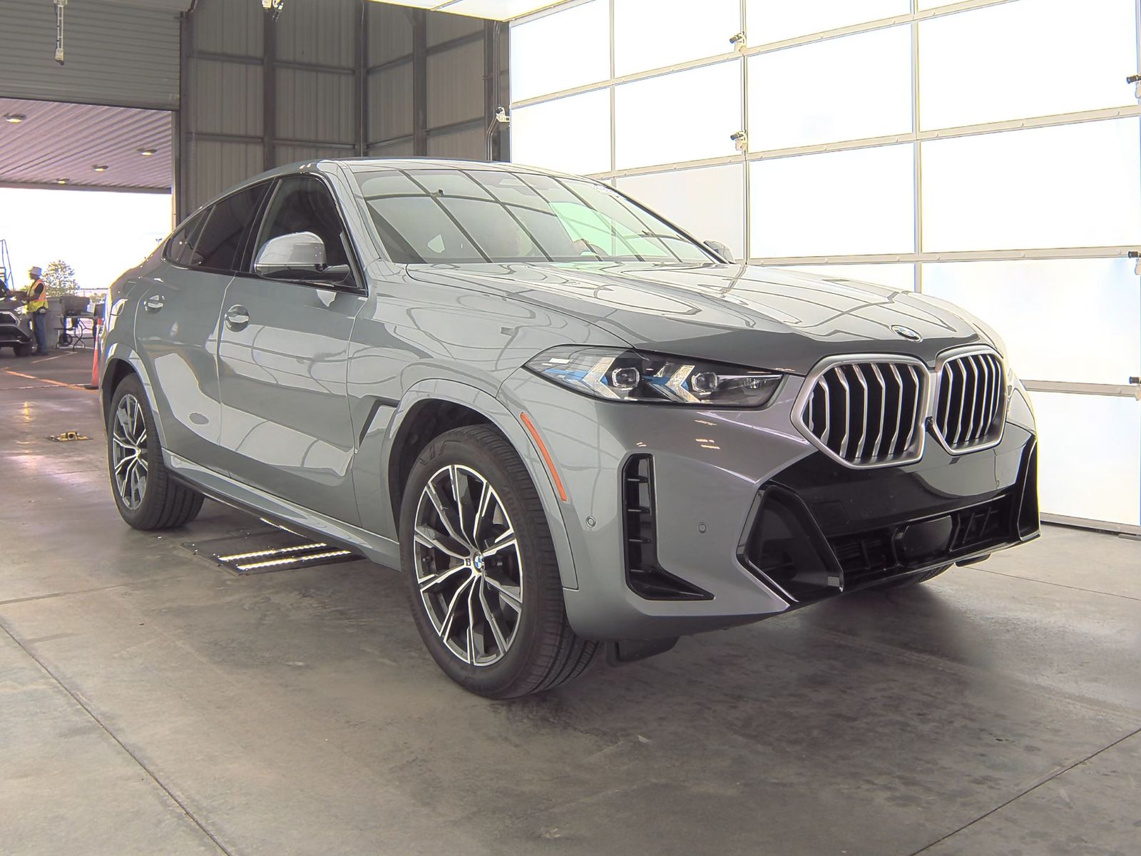 2025 BMW X6 xDrive40i AWD