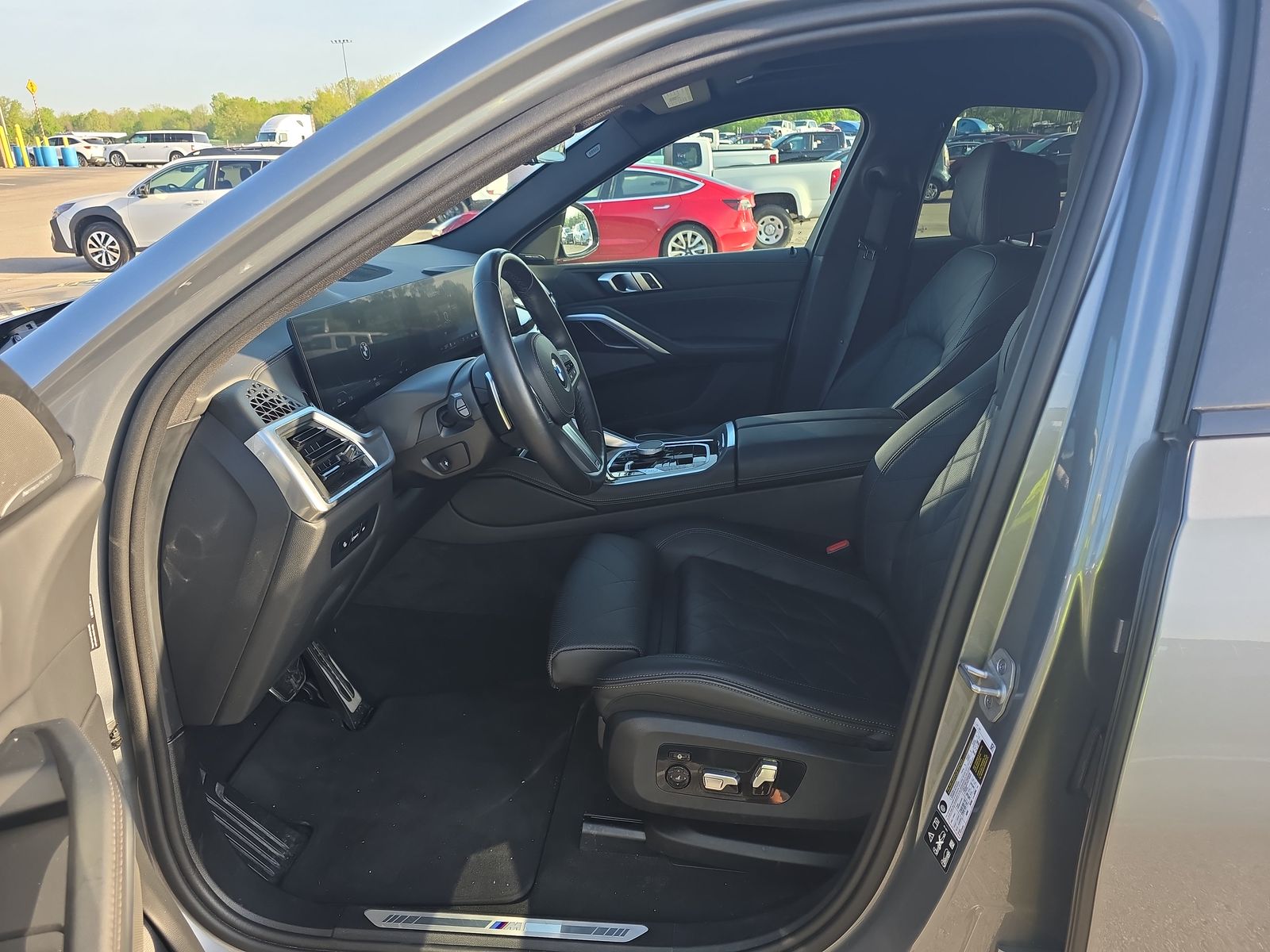 2025 BMW X6 xDrive40i AWD