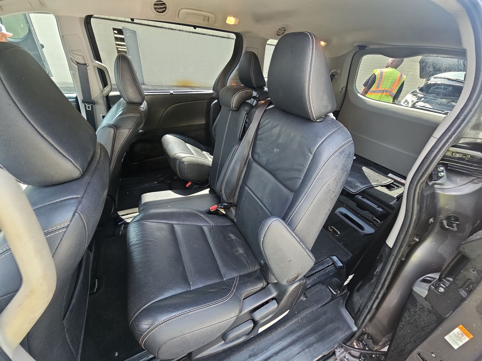2017 Toyota Sienna SE Premium FWD
