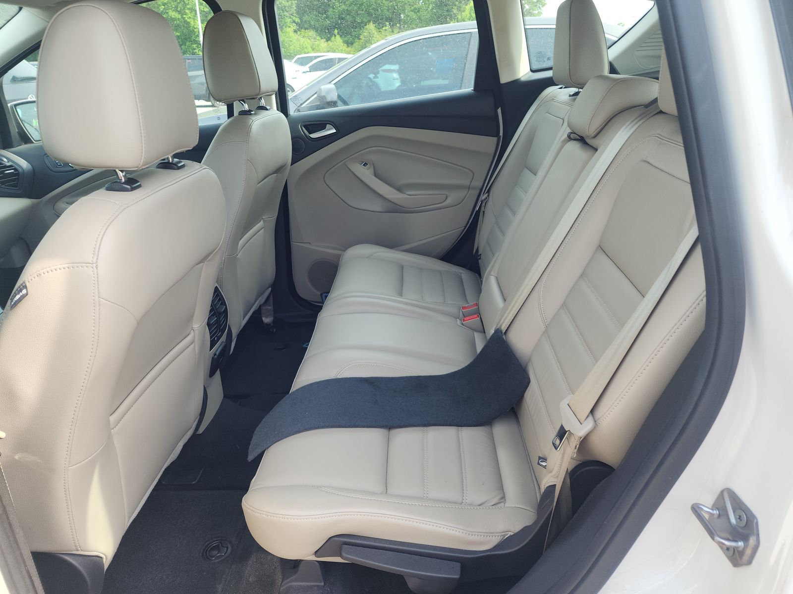 2017 Ford C-MAX Hybrid Titanium FWD