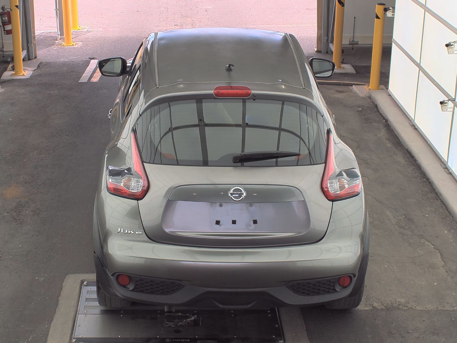 2017 Nissan JUKE S FWD