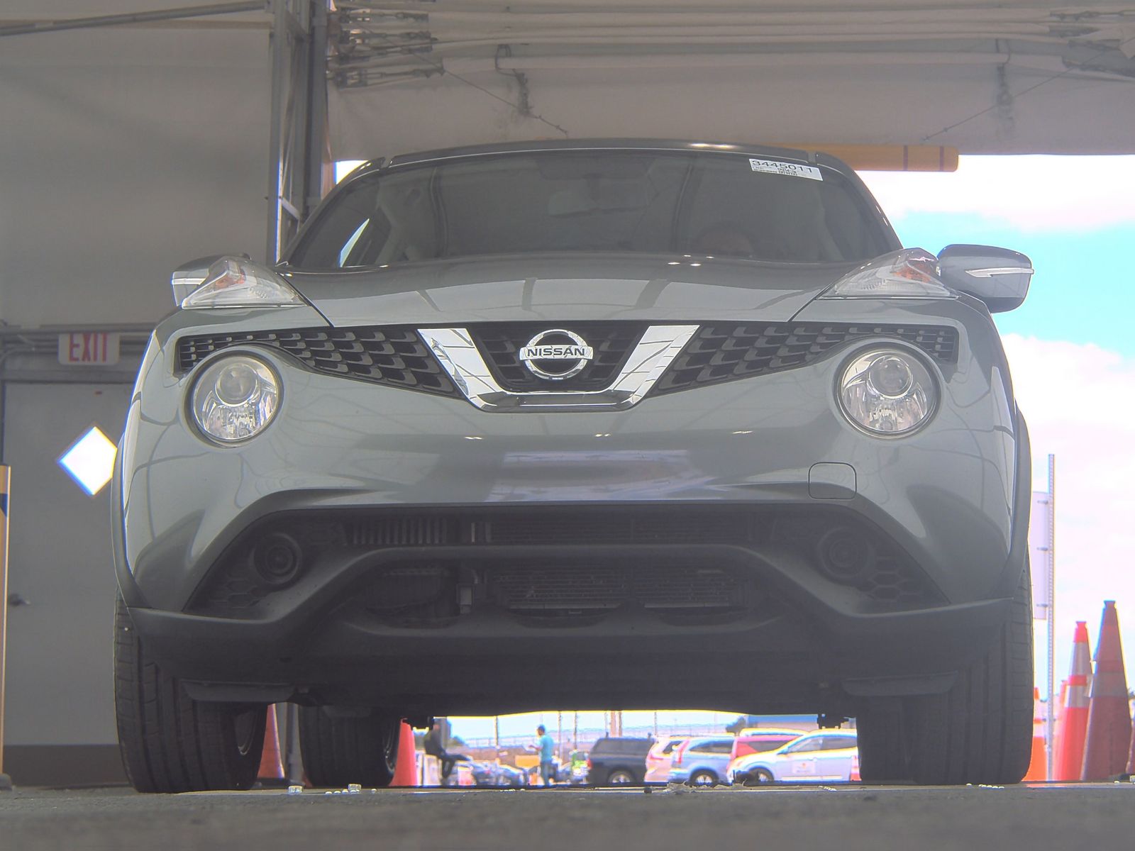 2017 Nissan JUKE S FWD