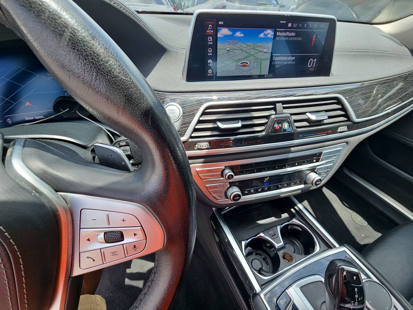 2022 BMW 7 Series 740i RWD