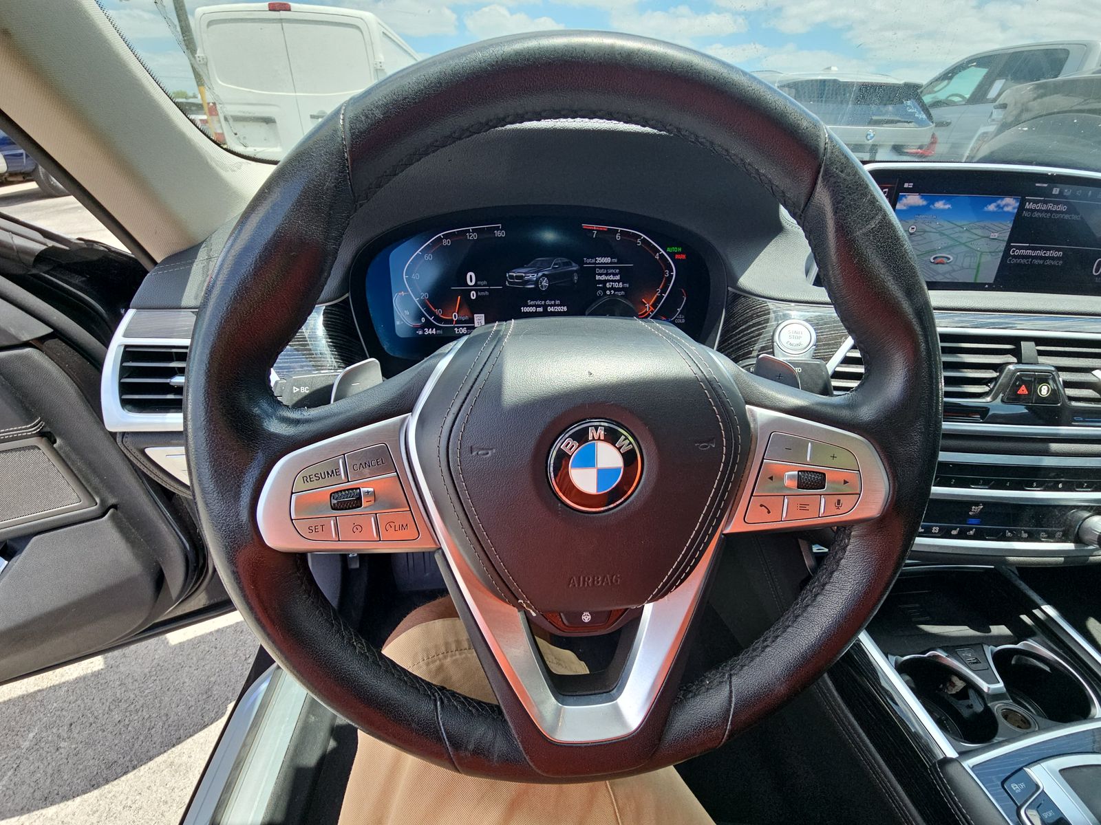 2022 BMW 7 Series 740i RWD