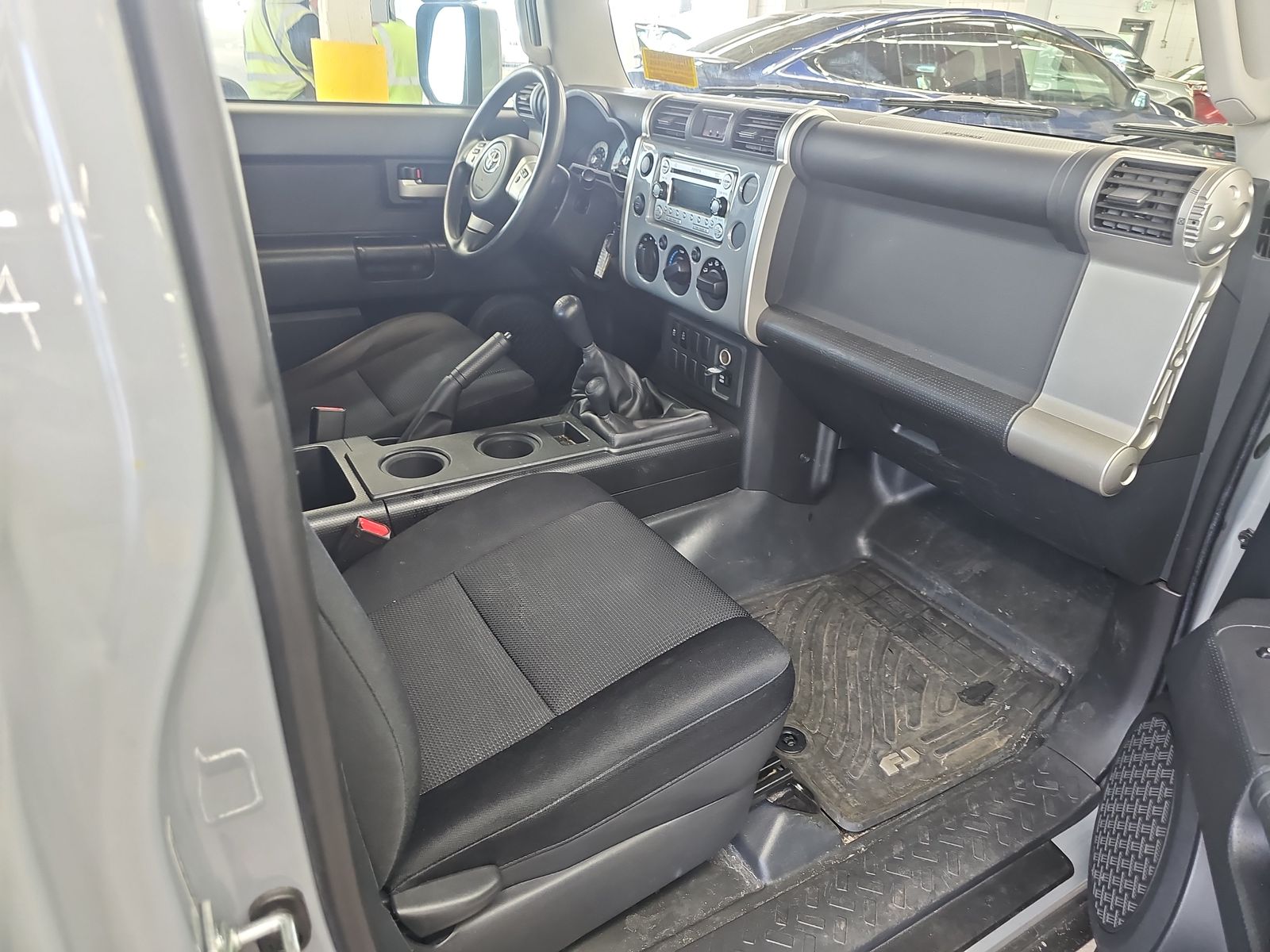 2014 Toyota FJ Cruiser Base AWD