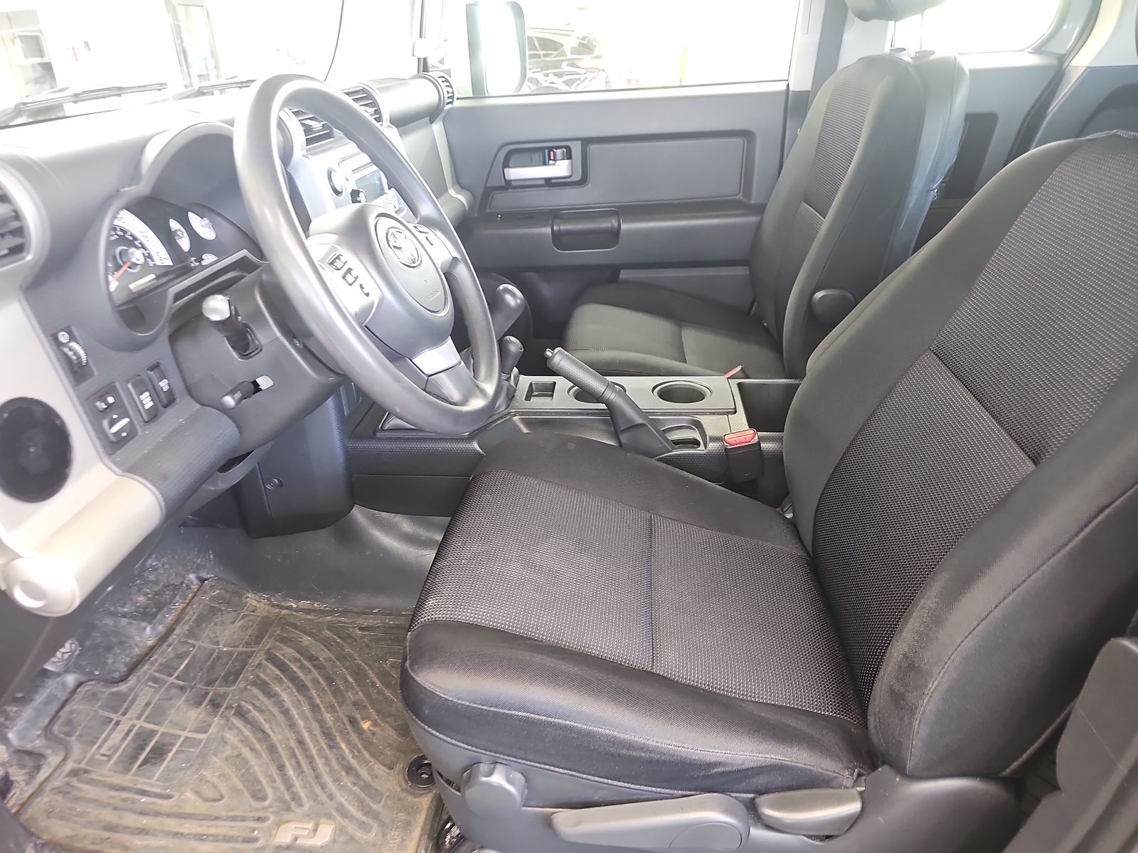 2014 Toyota FJ Cruiser Base AWD