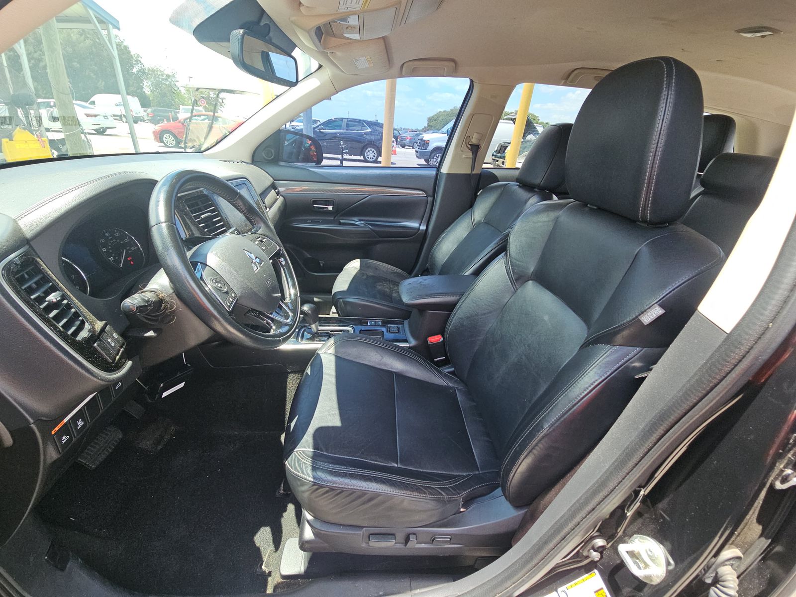 2020 Mitsubishi Outlander SEL FWD