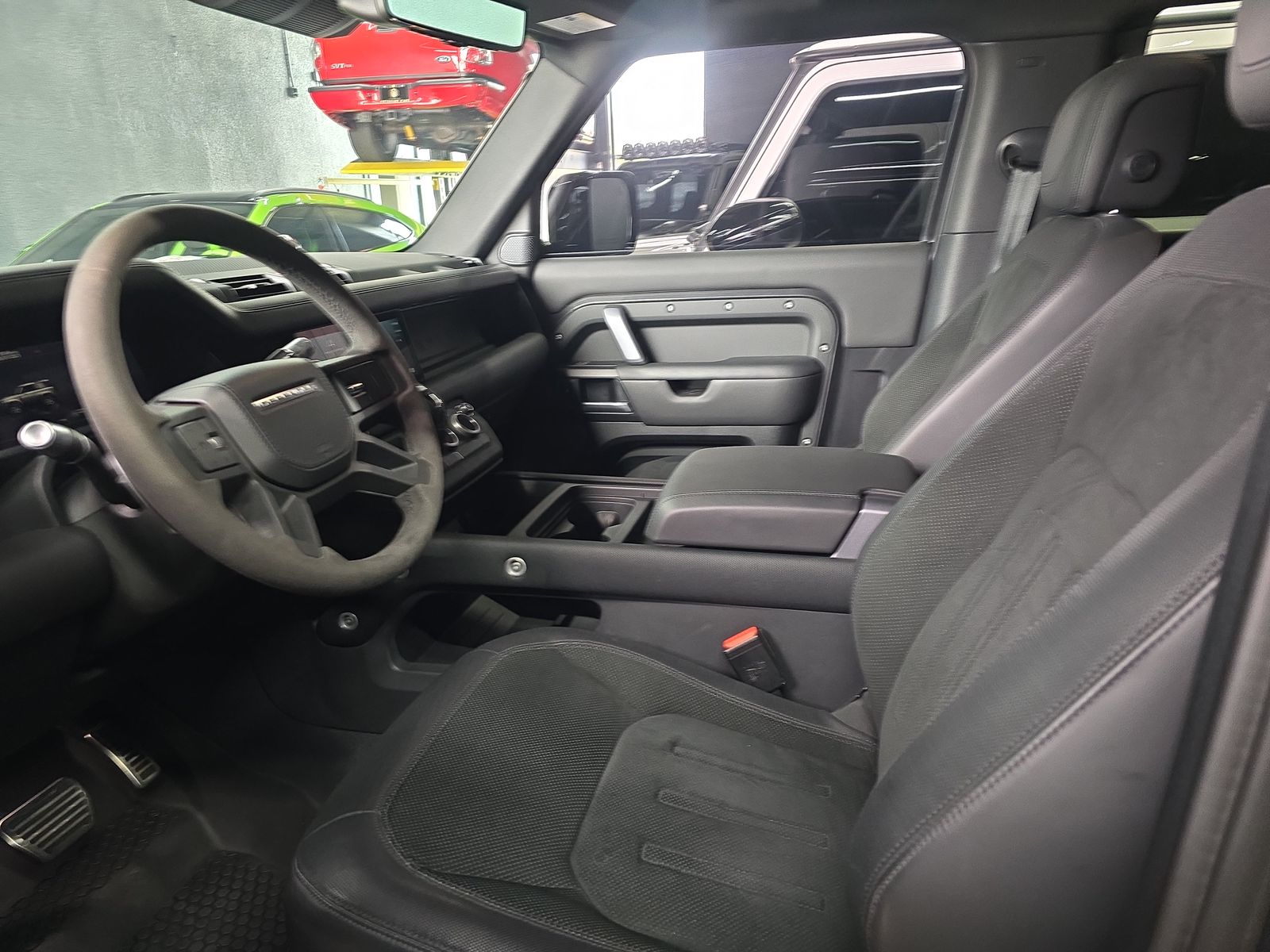 2022 Land Rover Defender 90 V8 Carpathian Edition AWD