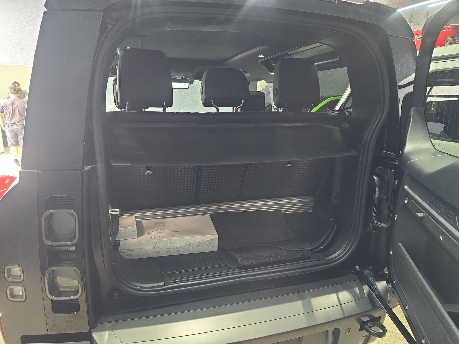 2022 Land Rover Defender 90 V8 Carpathian Edition AWD