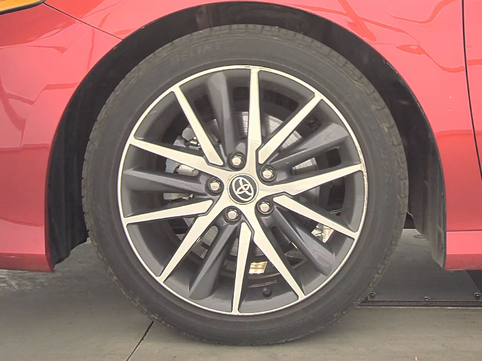 2023 Toyota Camry XLE FWD