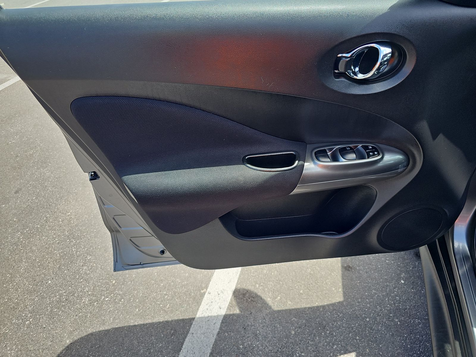 2017 Nissan JUKE S FWD
