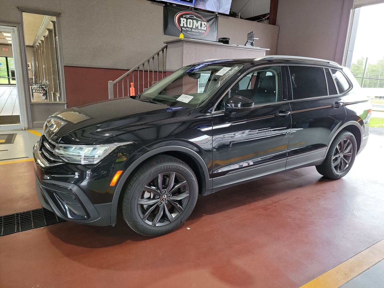 2022 Volkswagen Tiguan 2.0T SE FWD
