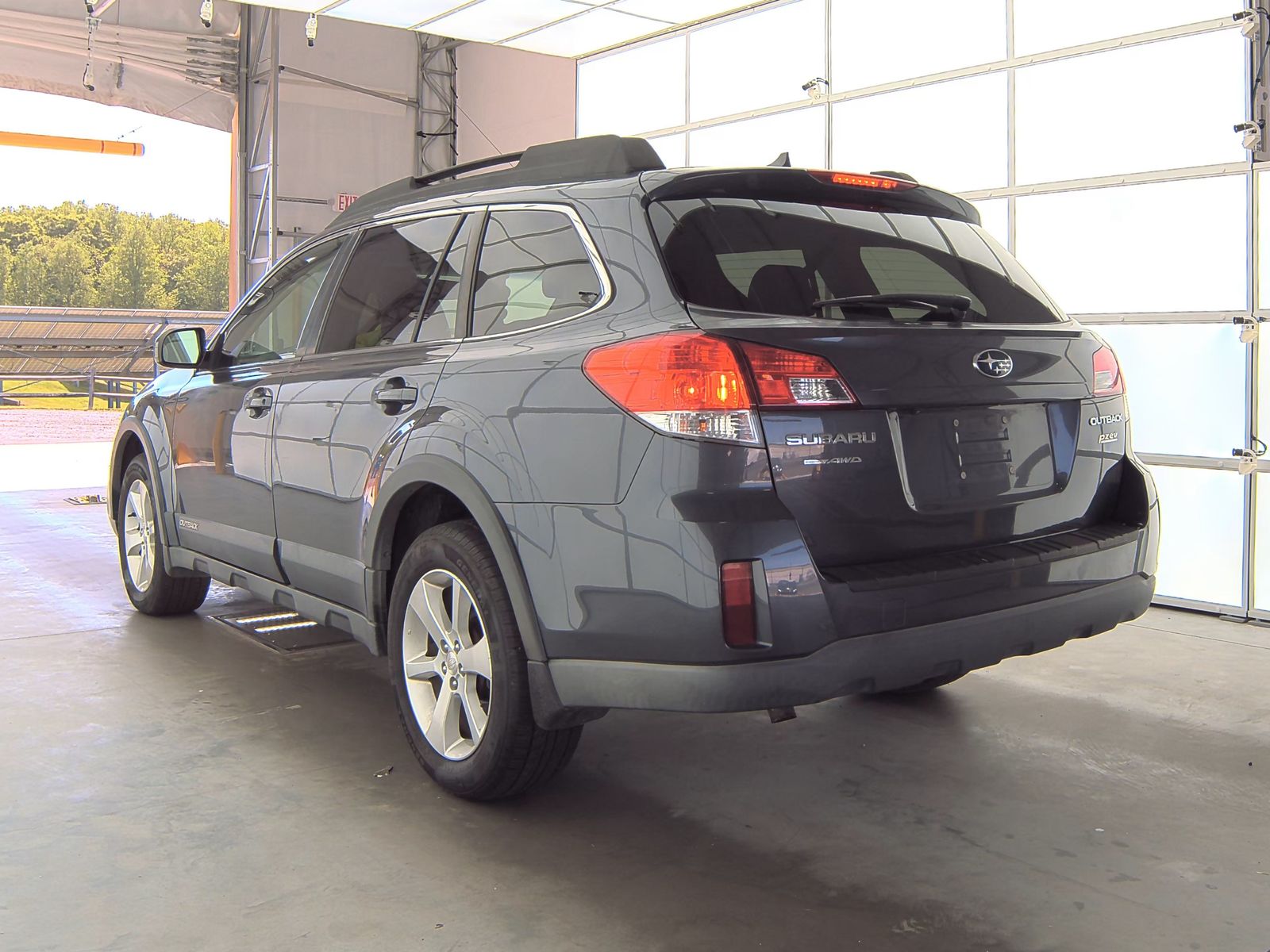 2013 Subaru Outback 2.5i Limited AWD
