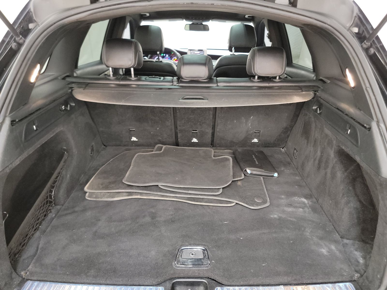 2017 Mercedes-Benz GLC GLC 300 RWD