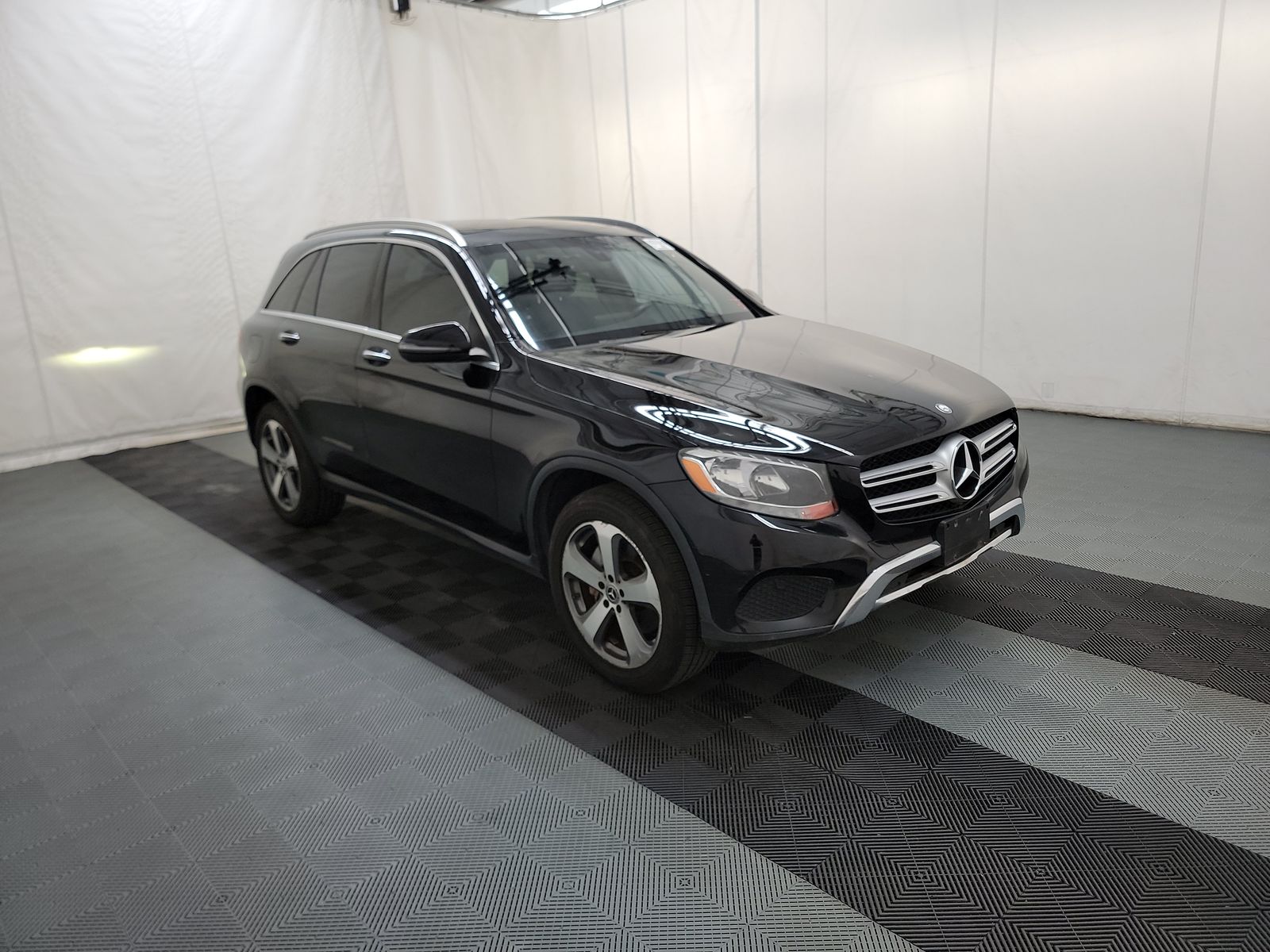 2017 Mercedes-Benz GLC GLC 300 RWD