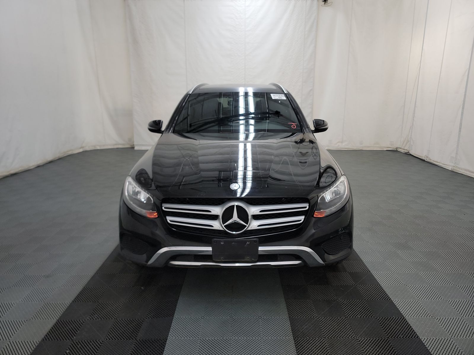 2017 Mercedes-Benz GLC GLC 300 RWD