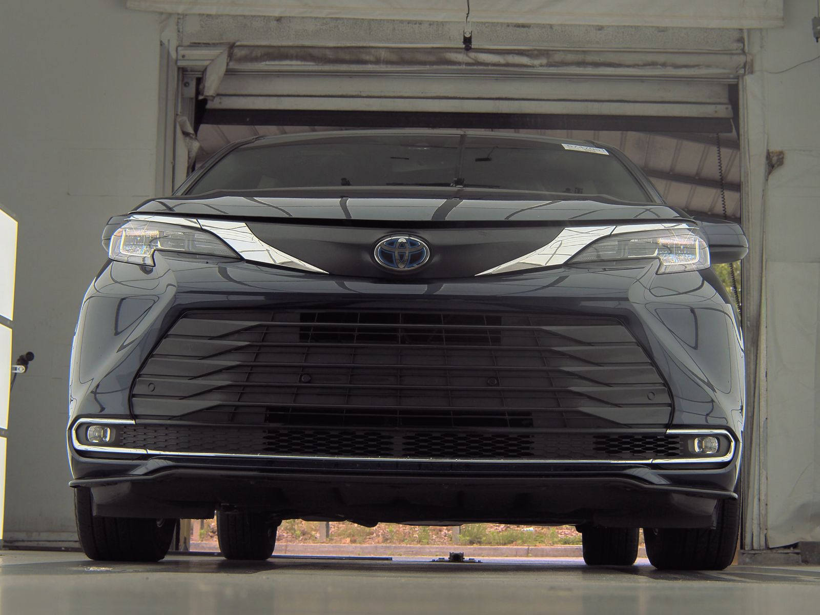 2022 Toyota Sienna XLE FWD