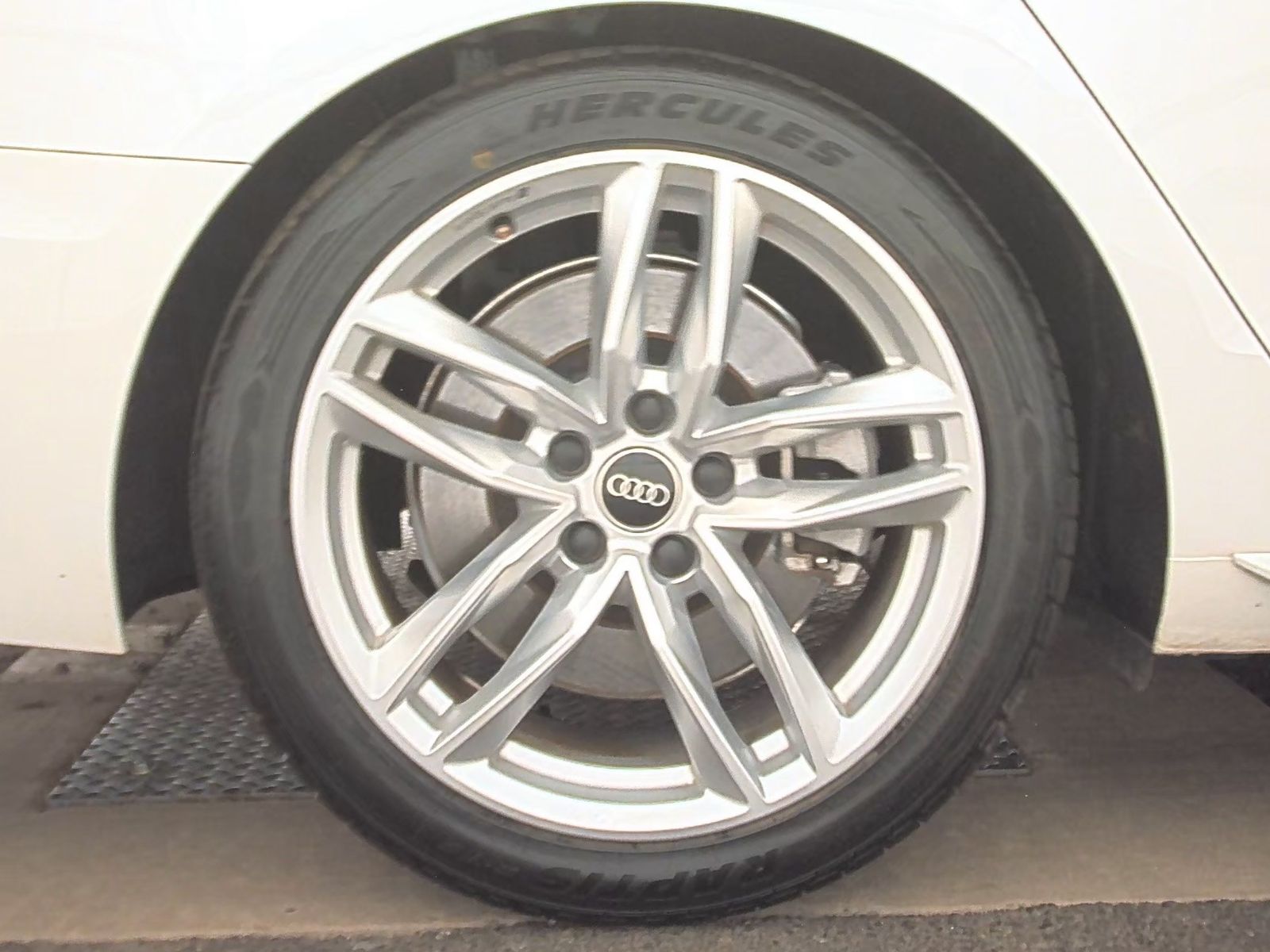 2023 Audi A4 S line Premium Plus AWD