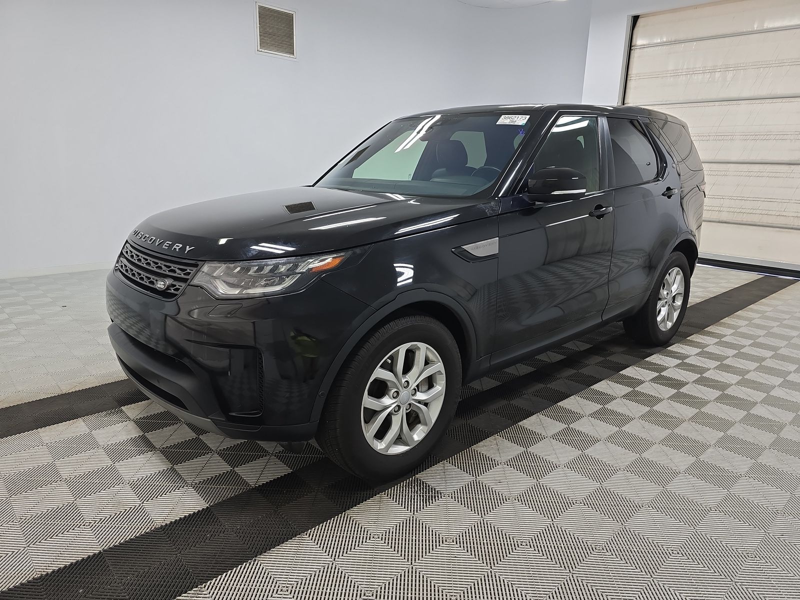 2020 Land Rover Discovery SE AWD