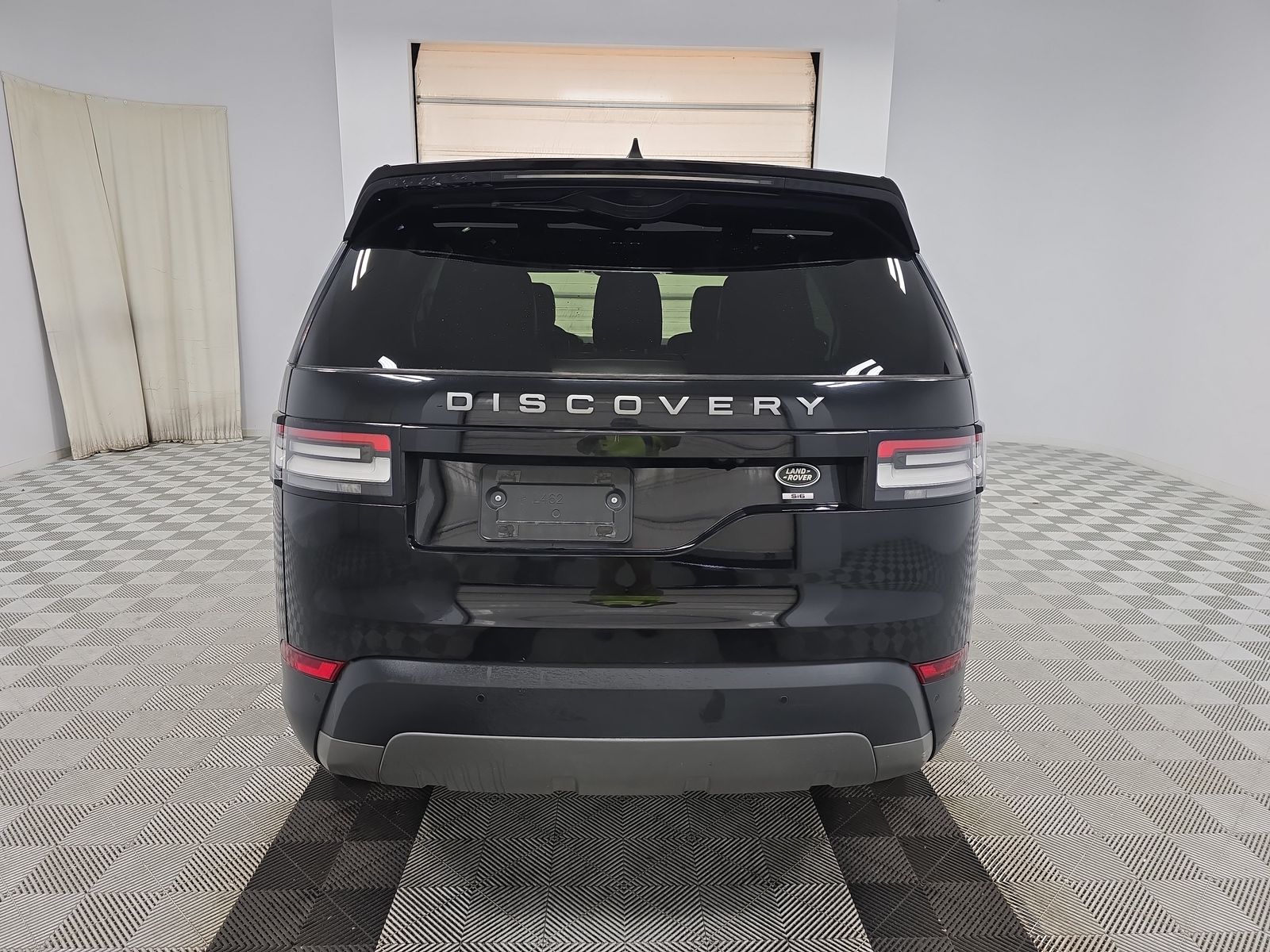 2020 Land Rover Discovery SE AWD
