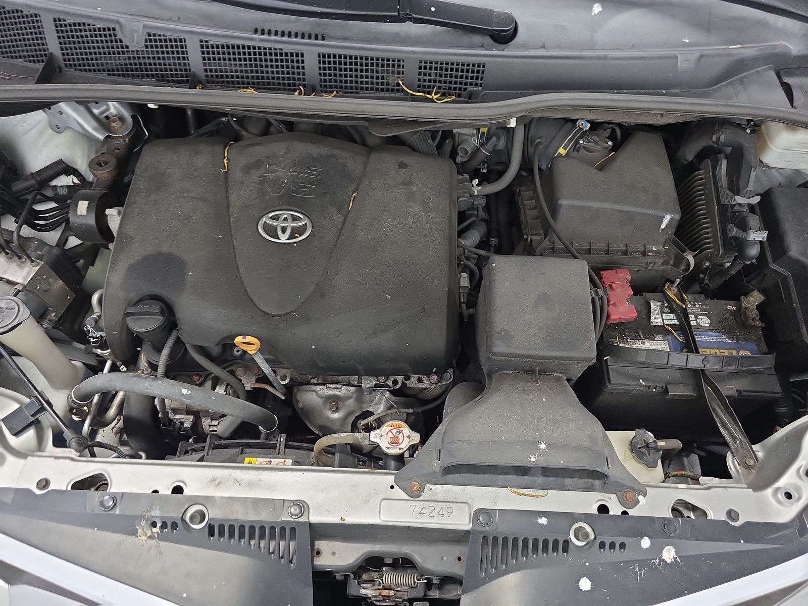 2020 Toyota Sienna LE FWD