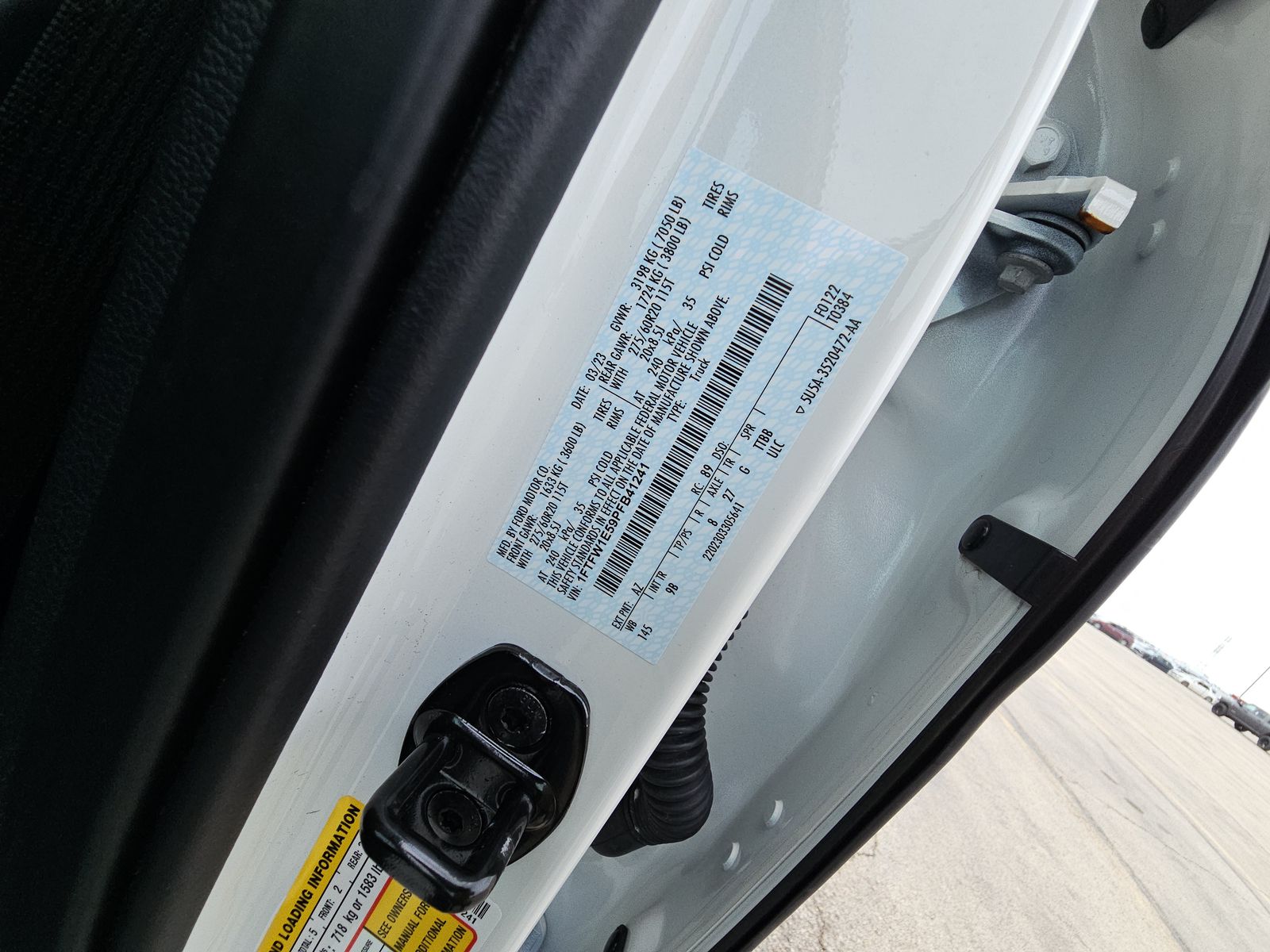 2023 Ford F-150 Platinum AWD