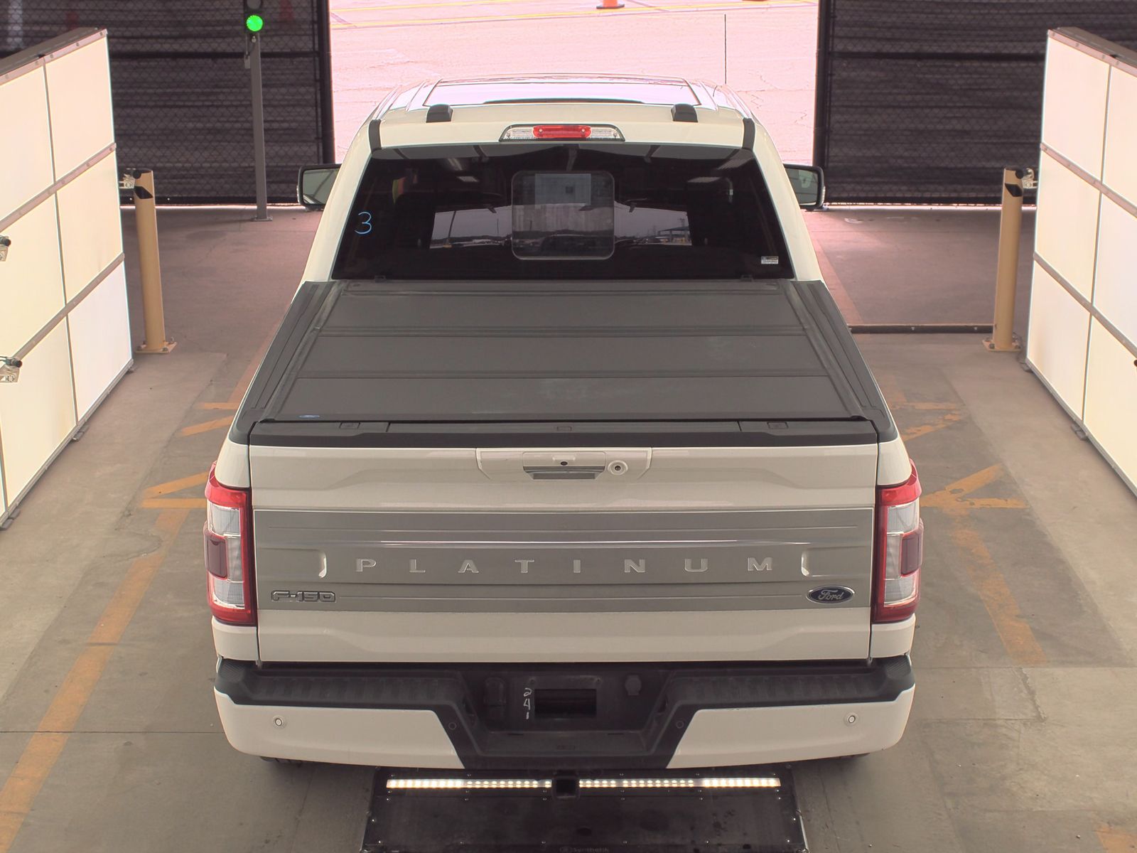 2023 Ford F-150 Platinum AWD