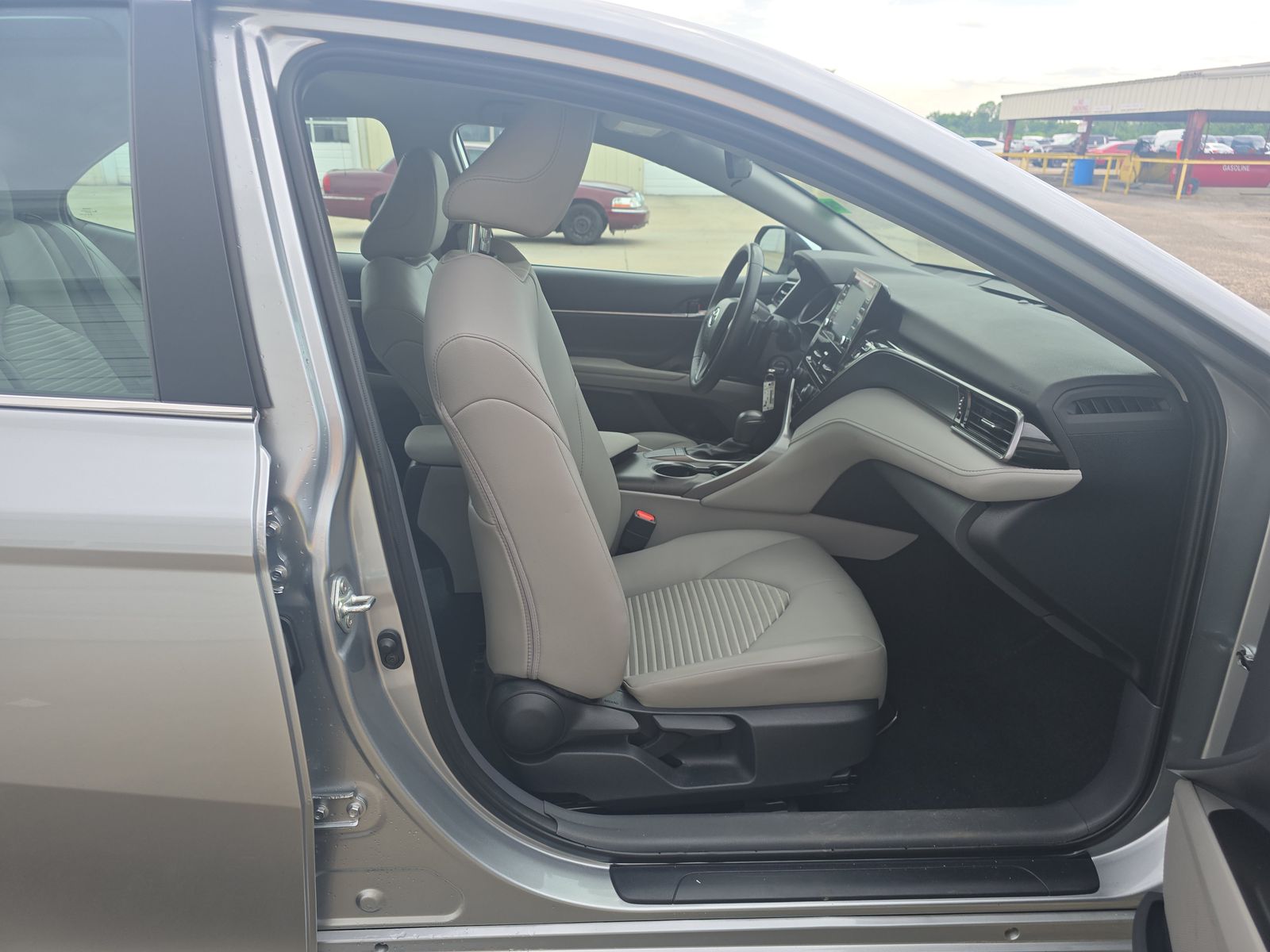 2024 Toyota Camry SE FWD