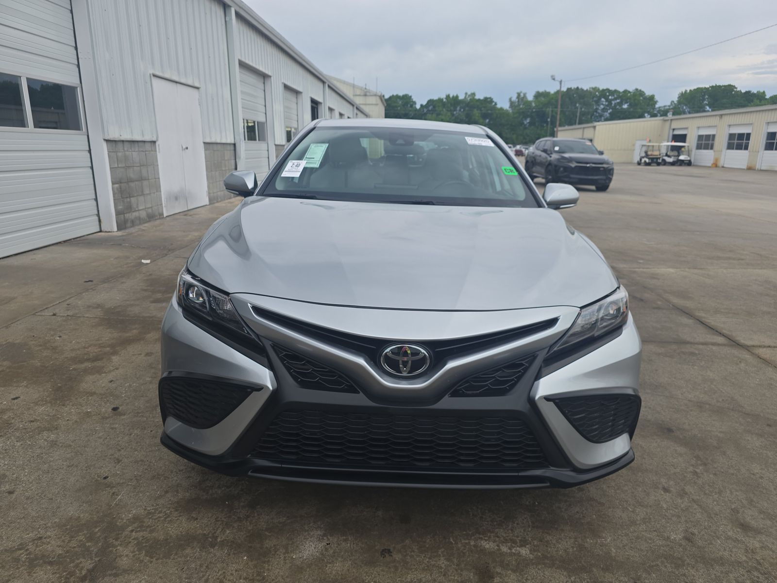 2024 Toyota Camry SE FWD