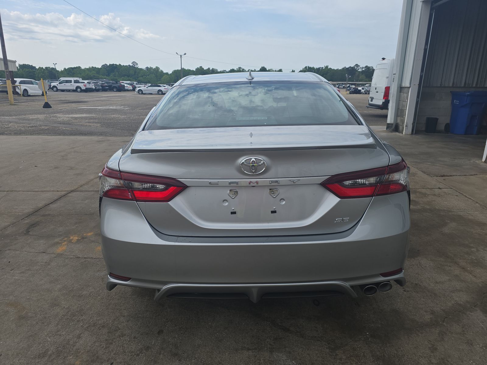 2024 Toyota Camry SE FWD