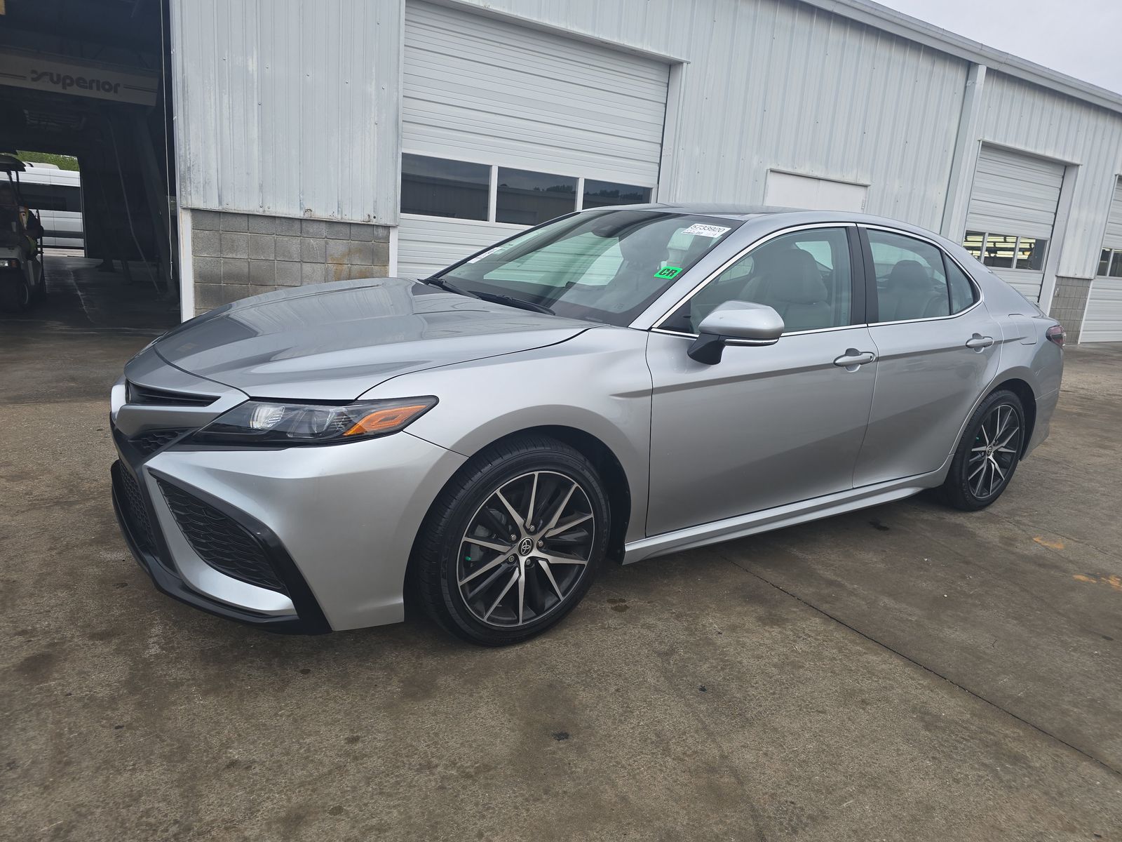 2024 Toyota Camry SE FWD