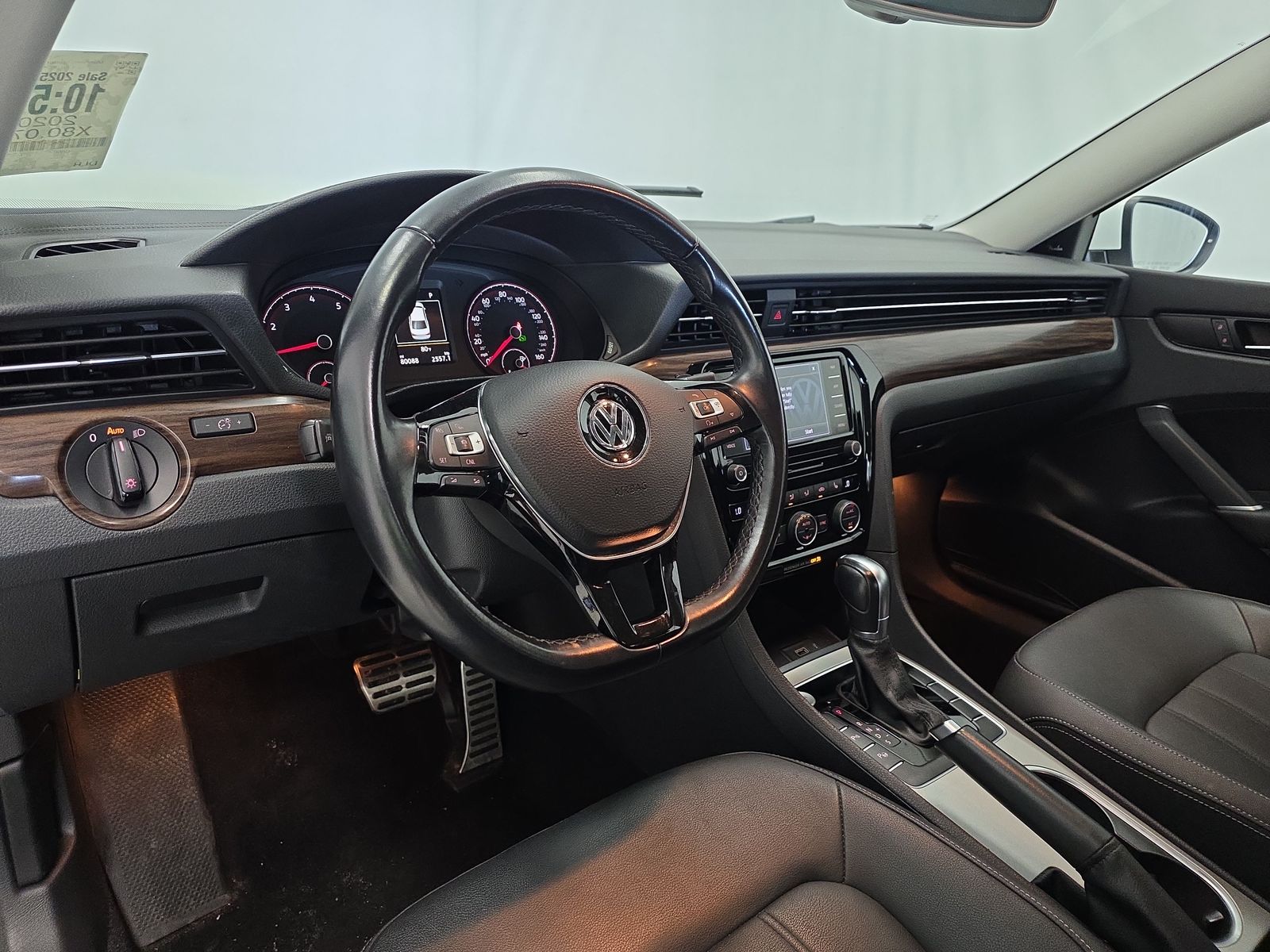2020 Volkswagen Passat 2.0T SEL FWD