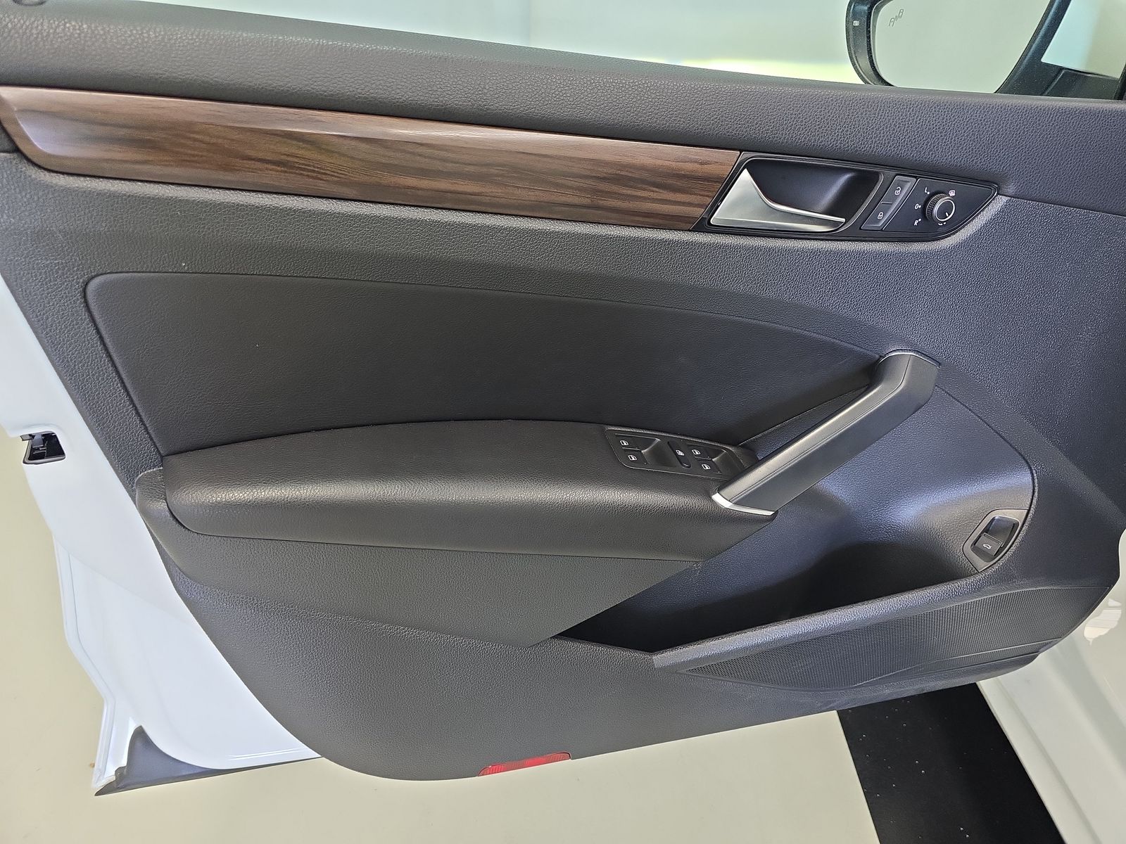 2020 Volkswagen Passat 2.0T SEL FWD