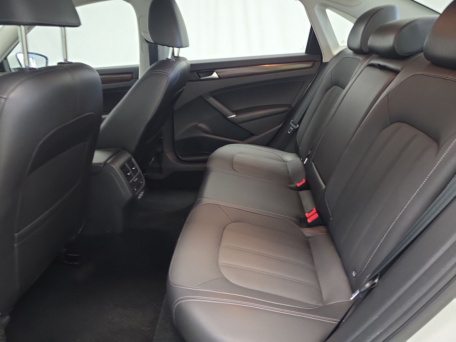 2020 Volkswagen Passat 2.0T SEL FWD