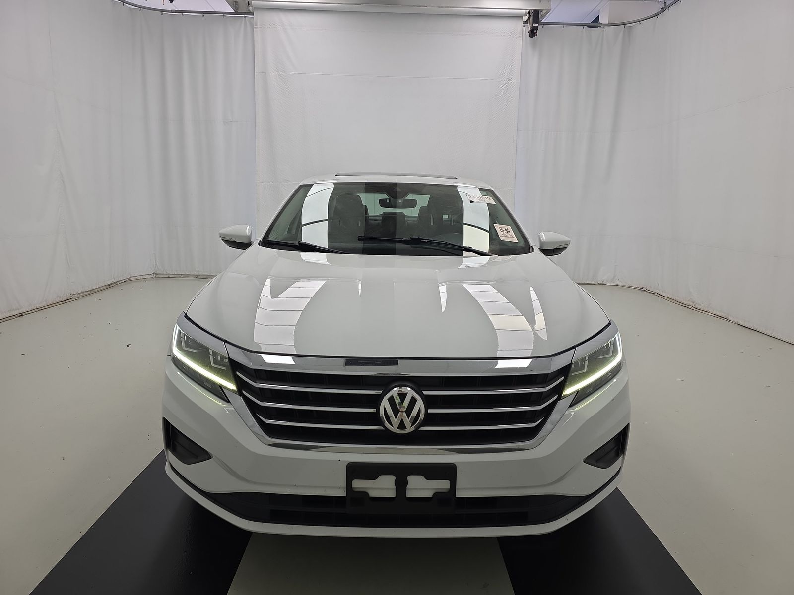 2020 Volkswagen Passat 2.0T SEL FWD