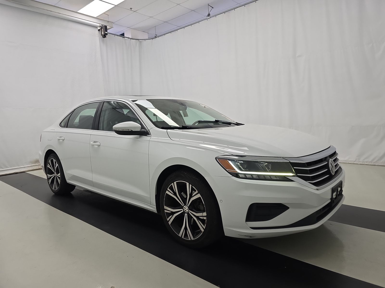 2020 Volkswagen Passat 2.0T SEL FWD