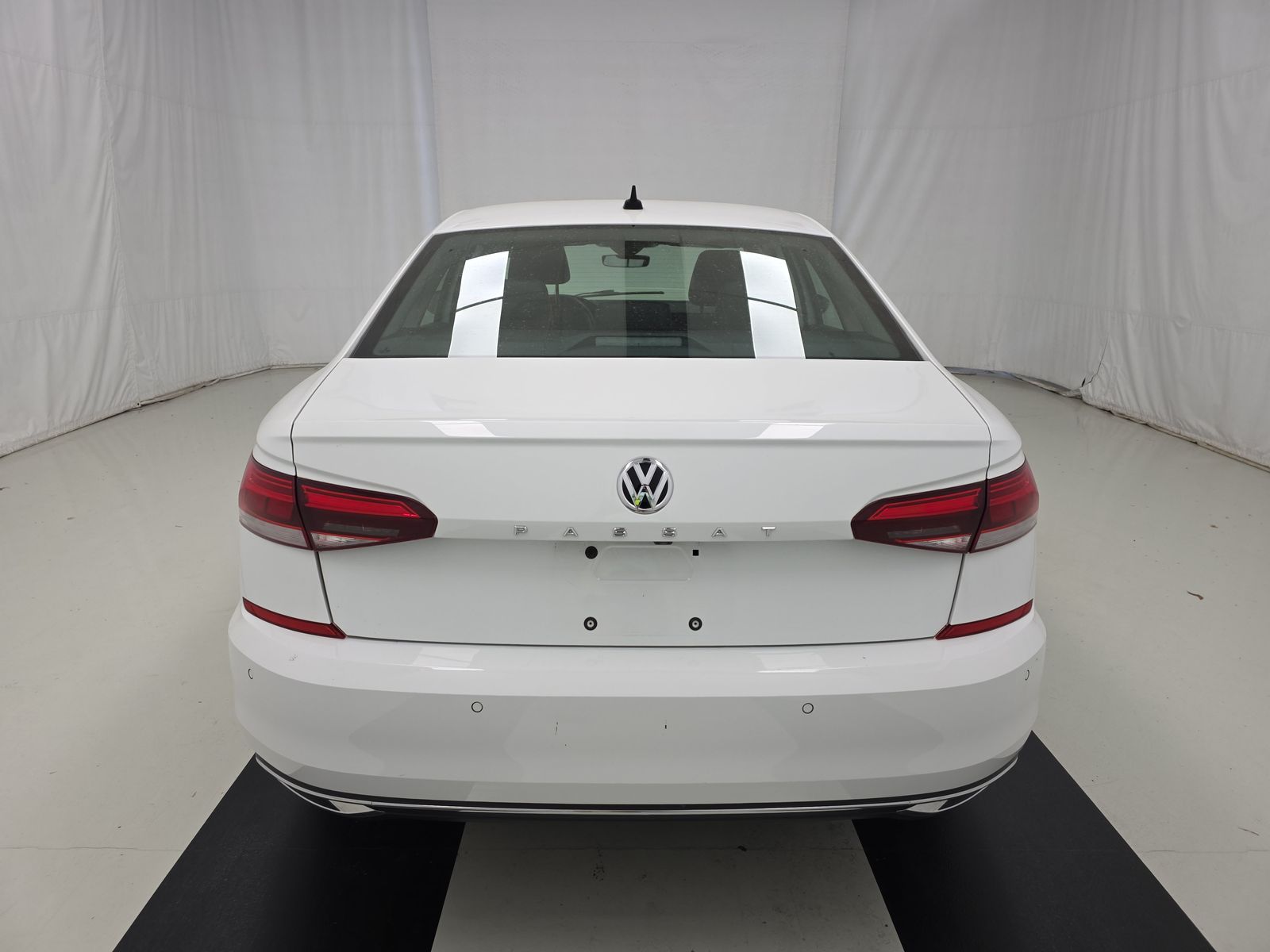 2020 Volkswagen Passat 2.0T SEL FWD