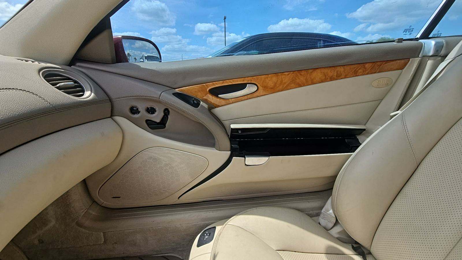 Mercedes-Benz SL 500 снимка Mercedes-Benz SL 500