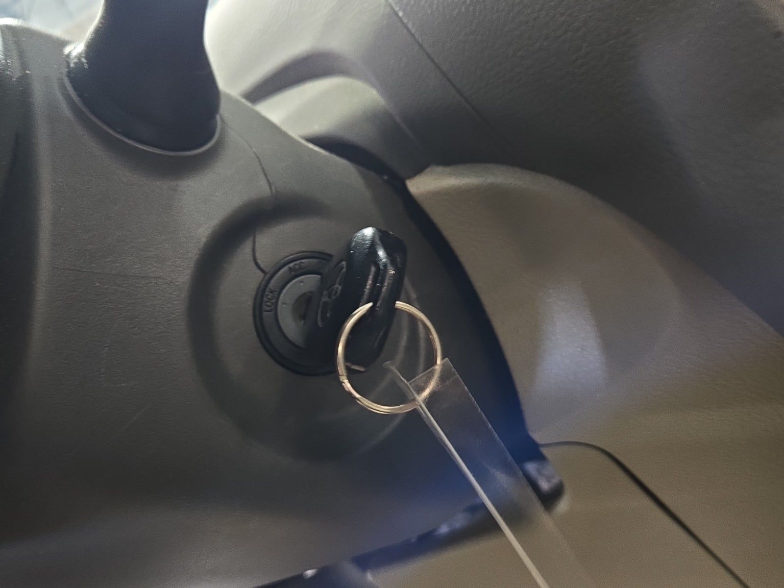 2010 Toyota Yaris Base FWD