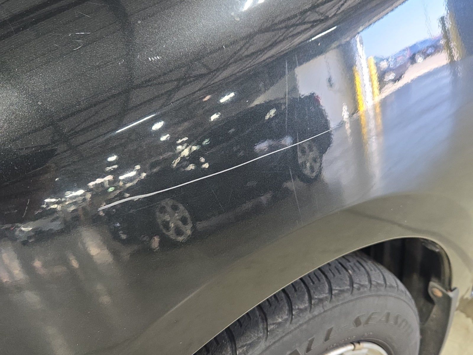 2010 Toyota Yaris Base FWD