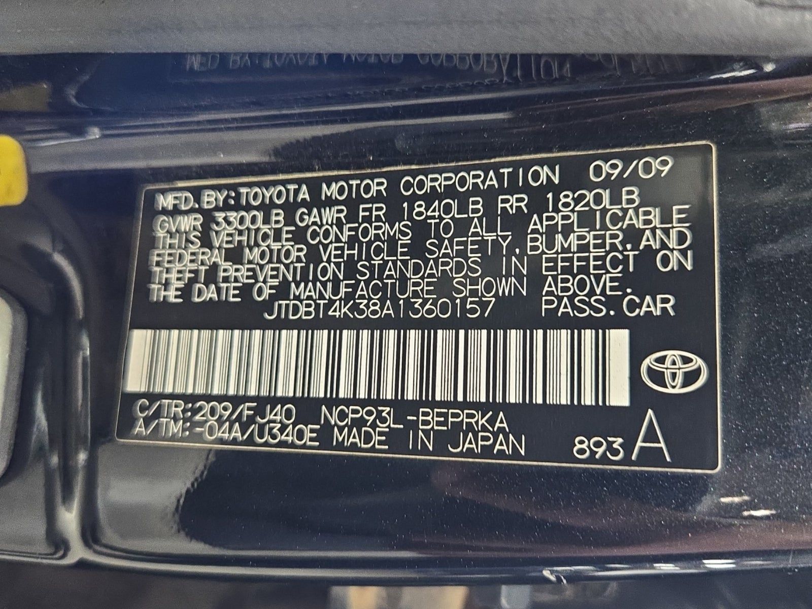 2010 Toyota Yaris Base FWD