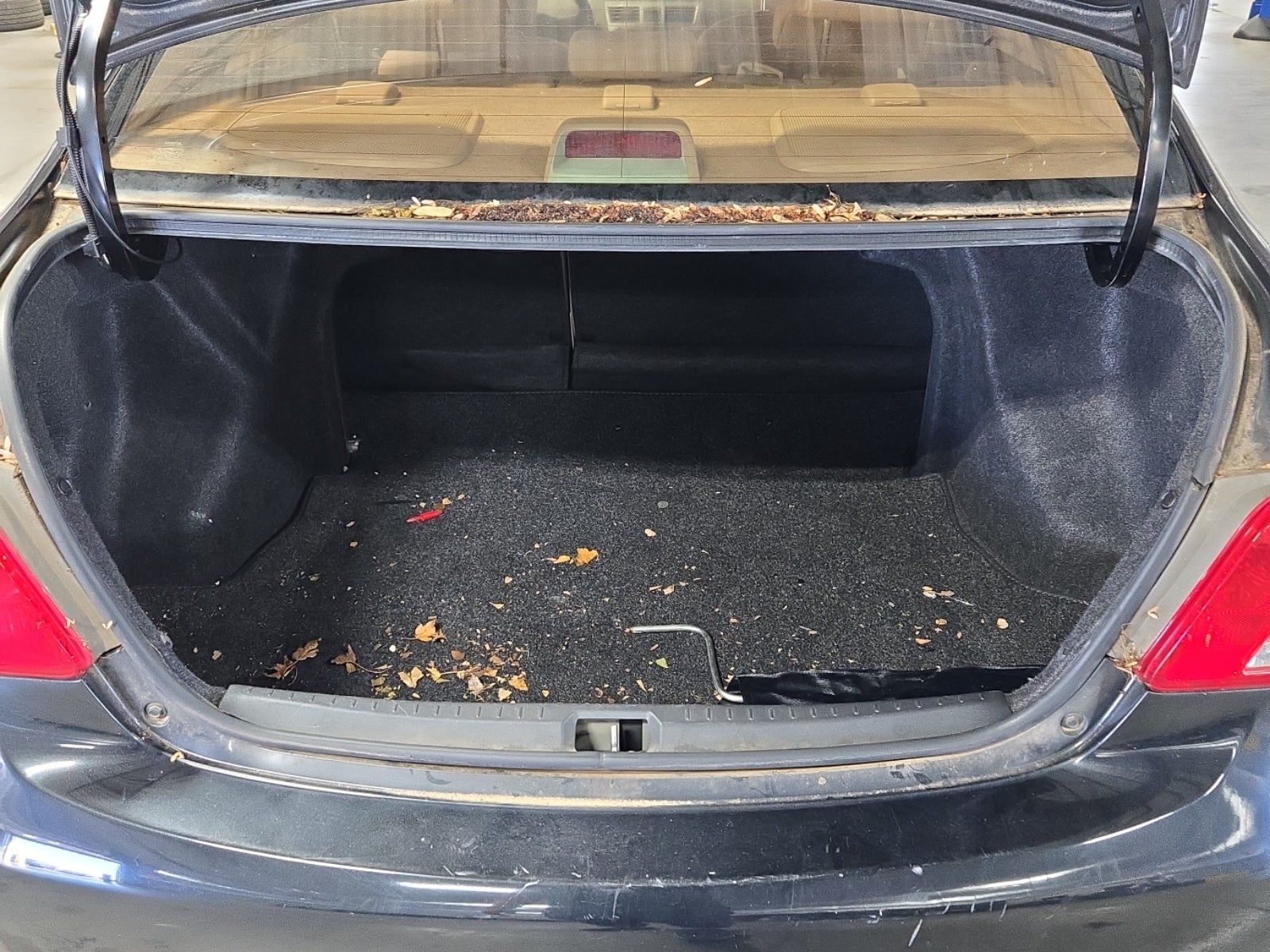 2010 Toyota Yaris Base FWD