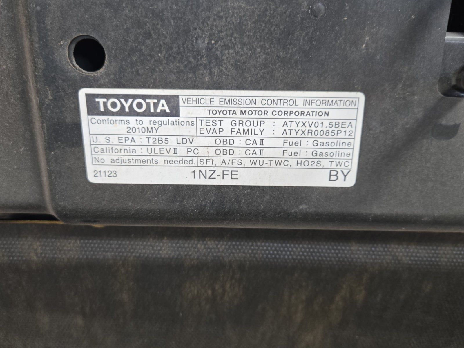 2010 Toyota Yaris Base FWD