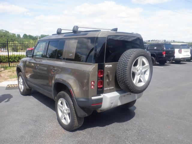 2020 Land Rover Defender 110 SE AWD