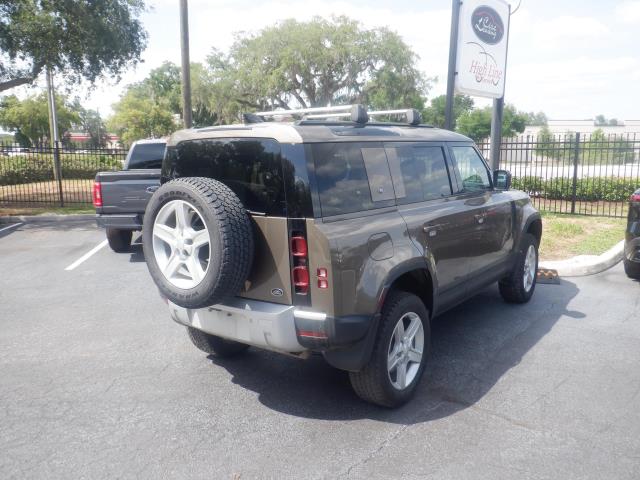 2020 Land Rover Defender 110 SE AWD