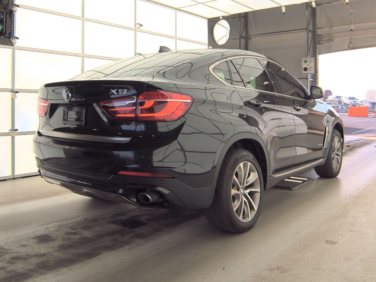 2016 BMW X6 xDrive35i AWD