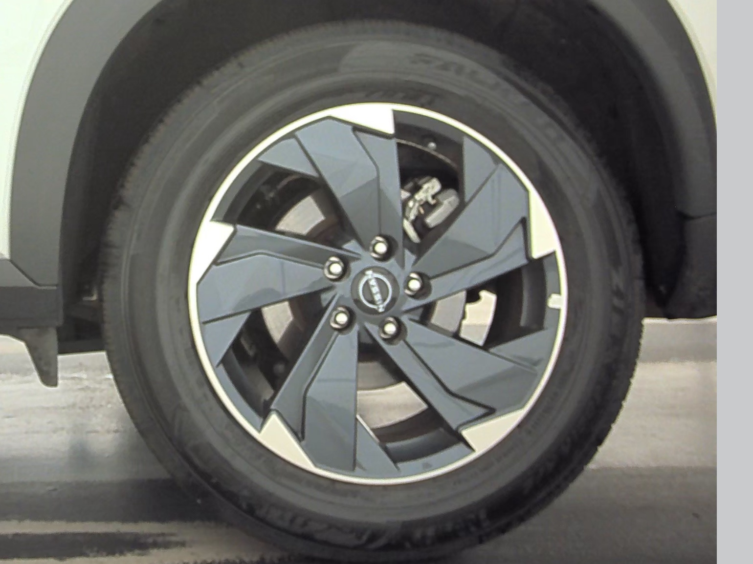 2024 Nissan Rogue SV FWD