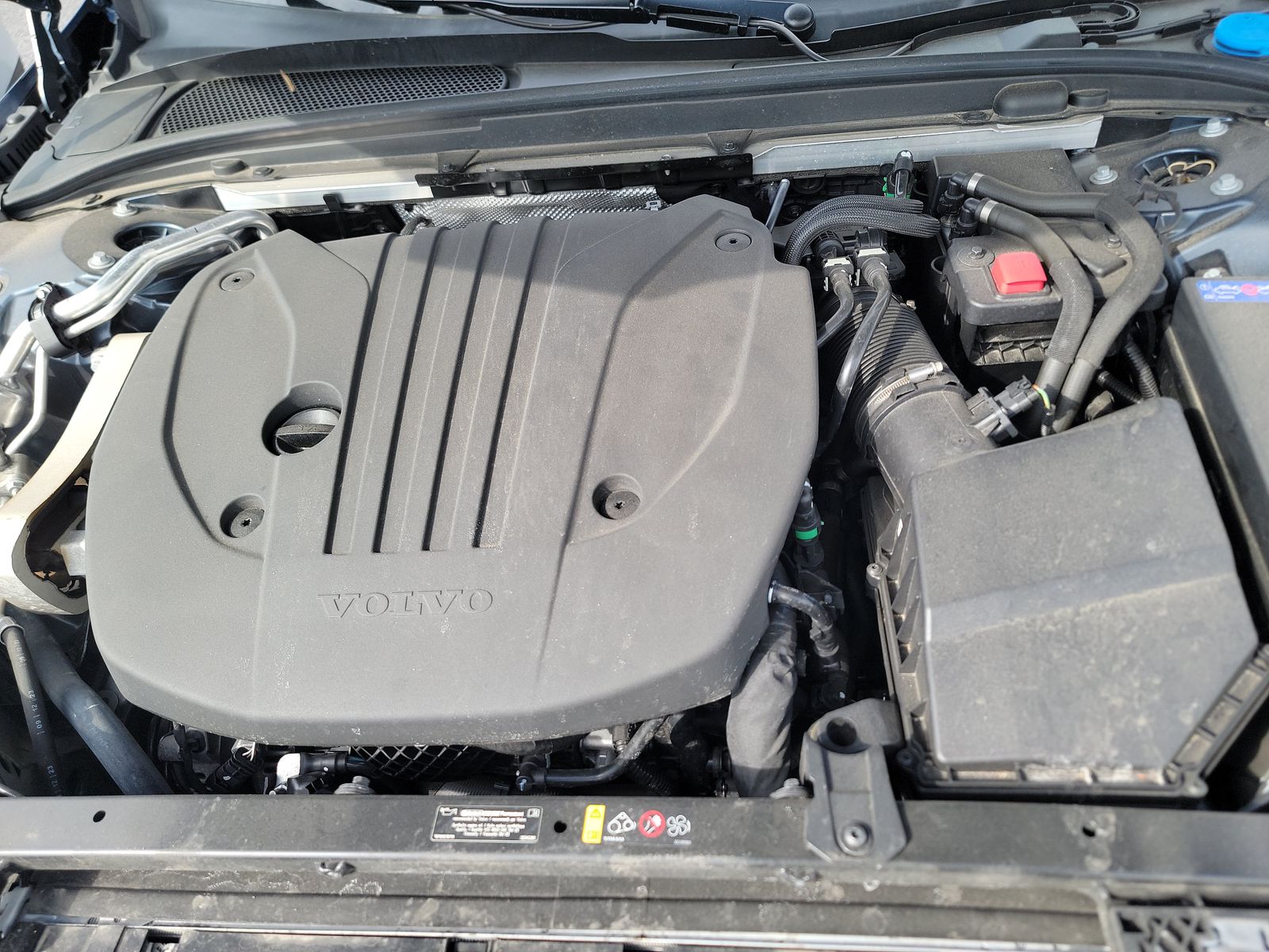 2024 Volvo S60 B5 Plus FWD