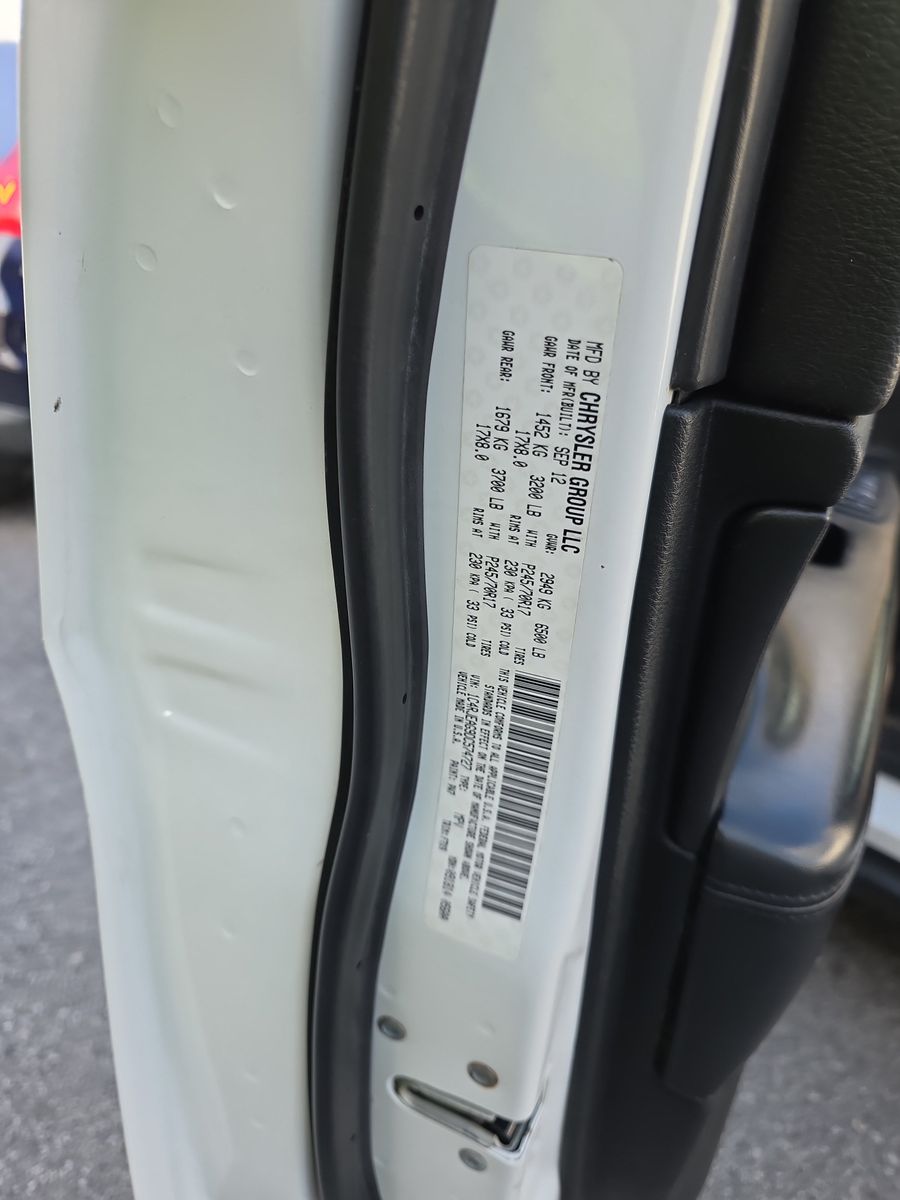 2013 Jeep Grand Cherokee Laredo RWD